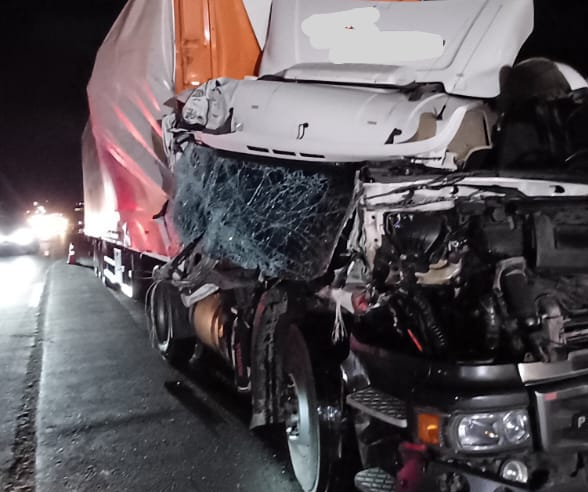 MOTORISTA EMBRIAGADO CAUSA ACIDENTE NA BR-376 E É PRESO EM PONTA GROSSA