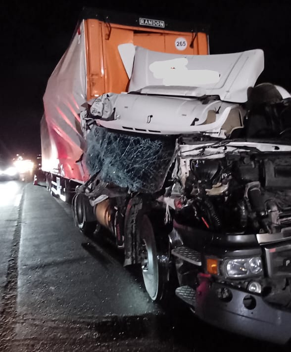 MOTORISTA EMBRIAGADO CAUSA ACIDENTE NA BR-376 E É PRESO EM PONTA GROSSA