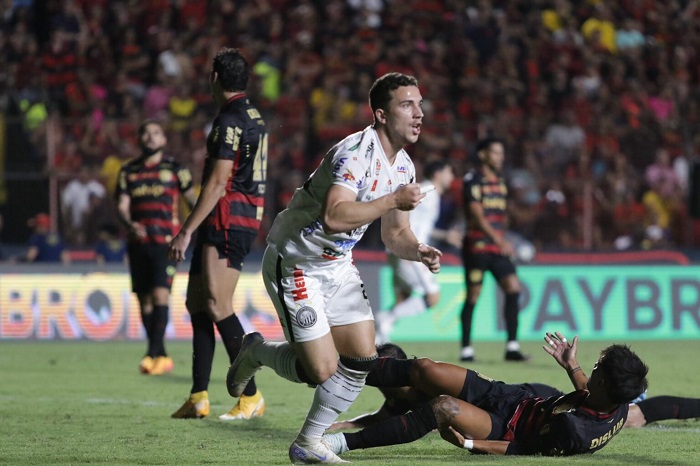 OPERÁRIO ENFRENTA O SPORT SEM RAFAEL SANTOS, SÁVIO E MAXWELL SUSPENSOS