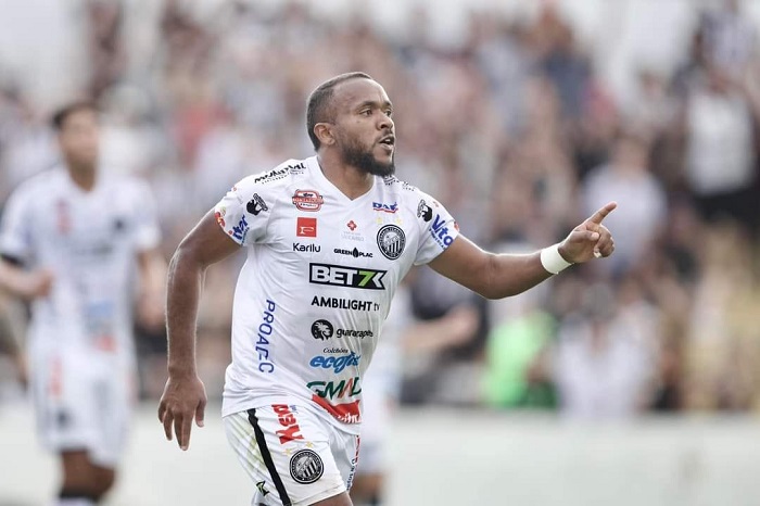 OPERÁRIO SE DESPEDE DA TORCIDA NO EMPATE EM 1X1 COM O MIRASSOL