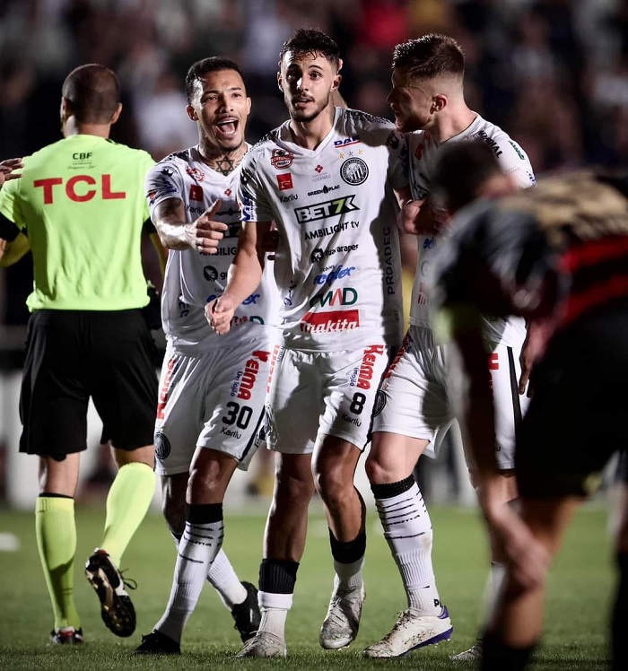 OPERÁRIO BRILHA NA VITÓRIA DE 2X1 SOBRE O SPORT EM VILA OFICINAS