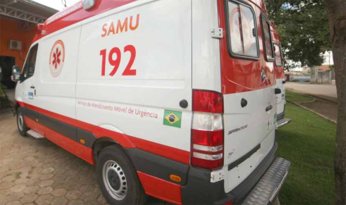 POLÍCIA MILITAR ENCONTRA CRIANÇA DE 2 ANOS SOZINHA E DESAMPARADA