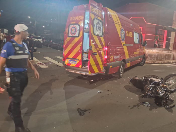 MOTOCICLISTA MORRE EM COLISÃO COM CARRO NA RUA BALDUÍNO TAQUES