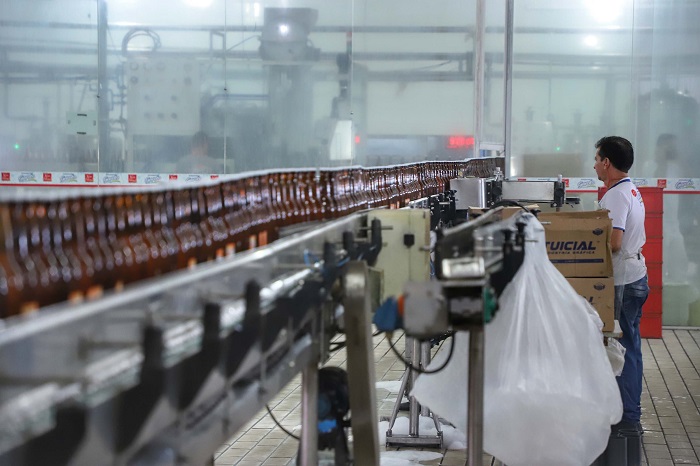 INDÚSTRIA PARANAENSE TEM CRESCIMENTO DE 3,7% EM UM MÊS