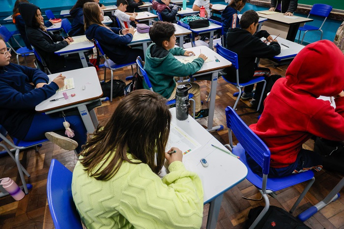 “PARCEIRO DA ESCOLA” PODERÁ SER IMPLANTADO EM 95 ESCOLAS JÁ EM 2025