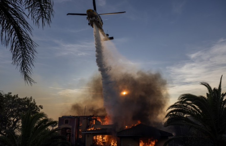 INCÊNDIOS HISTÓRICOS DEVASTAM LOS ANGELES E MATAM 5 PESSOAS; CALÇADA DA FAMA E ESTÚDIOS UNIVERSAL AMEAÇADOS