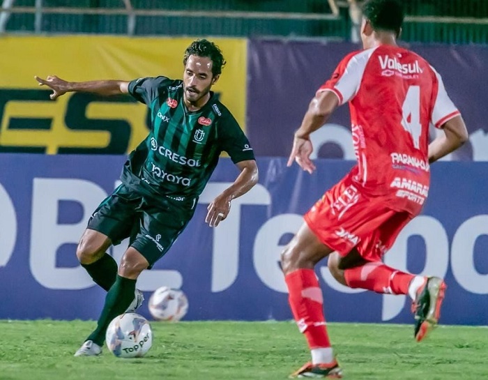 MARINGÁ GOLEIA O RIO BRANCO E ENCOSTA NA LIDERANÇA DO PARANAENSE