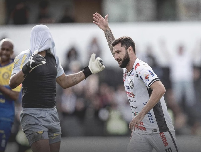 BOSCHILIA MARCA DE PÊNALTI O GOL DA VITÓRIA DO OPERÁRIO DIANTE DO ANDRAUS