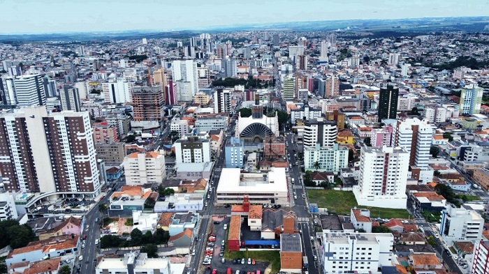 PONTA GROSSA É A CIDADE QUE MAIS GERA EMPREGOS NO INTERIOR DO PARANÁ