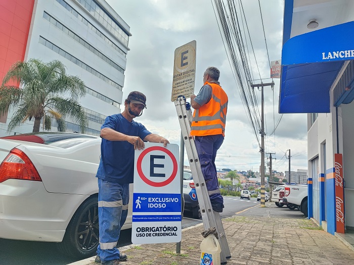PREFEITURA TRABALHA PARA MELHORAR A SINALIZAÇÃO VIÁRIA EM PONTA GROSSA  