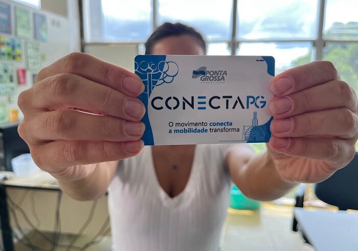 TRANSPORTE COLETIVO TEM INTEGRAÇÃO DO SISTEMA COM O CARTÃO CONECTA