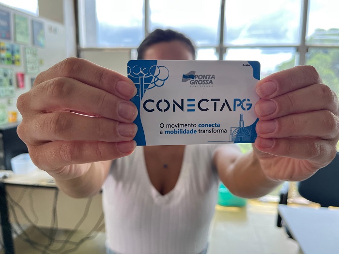 TRANSPORTE COLETIVO TEM INTEGRAÇÃO DO SISTEMA COM O CARTÃO CONECTA