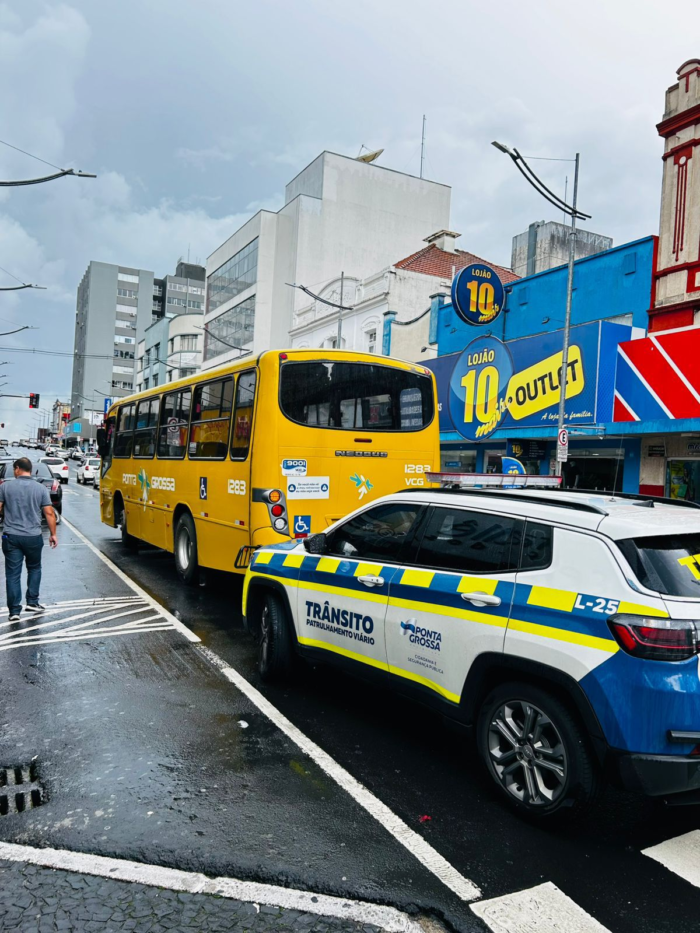IDOSO É ATROPELADO NA AVENIDA VICENTE MACHADO
