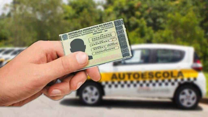 HOMEM MANTÉM EX-FUNCIONÁRIA EM CÁRCERE PRIVADO EM PONTA GROSSA APÓS DÍVIDAS DA AUTOESCOLA