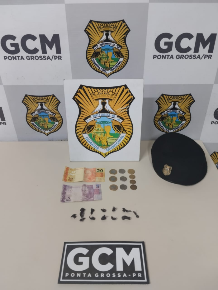 POLÍCIA PRENDE HOMEM POR TRÁFICO DE DROGAS