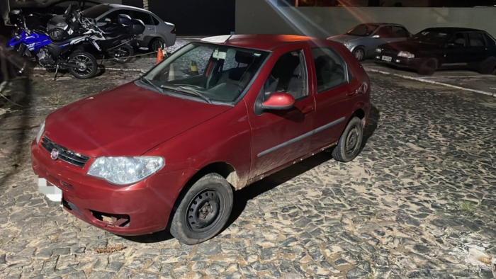 VEÍCULO COM ALERTA DE FURTO É RECUPERADO PELA GUARDA MUNICIPAL