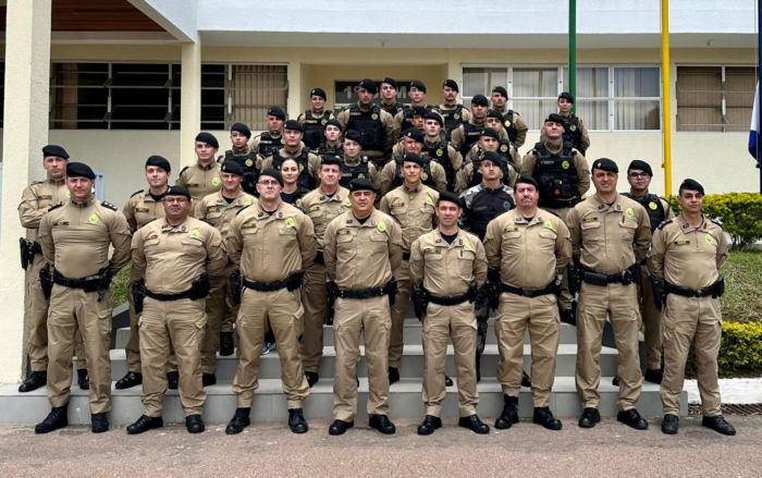 4º CRPM – COMANDANTE RECEPCIONA 20 ASPIRANTES A OFICIAL QUE ATUARÃO NA REGIÃO