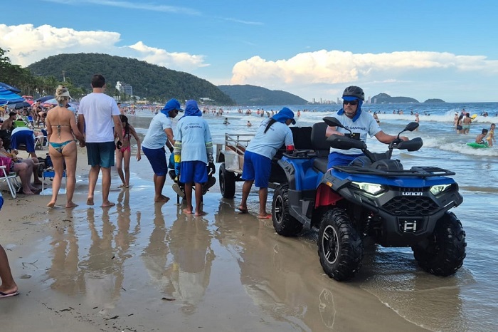 SANEPAR RECOLHE 48 TONELADAS DE LIXO DAS PRAIAS PARANAENSES EM APENAS 6 DIAS