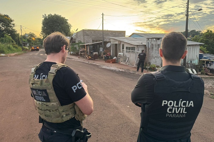 MEGAOPERAÇÃO DA POLÍCIA CIVIL CONTRA O TRÁFICO FAZ 33 PRISÕES EM CINCO CIDADES