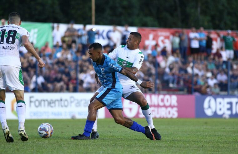 CORITIBA É VICE-LÍDER APÓS VITÓRIA DE 2X0 SOBRE O AZURIZ