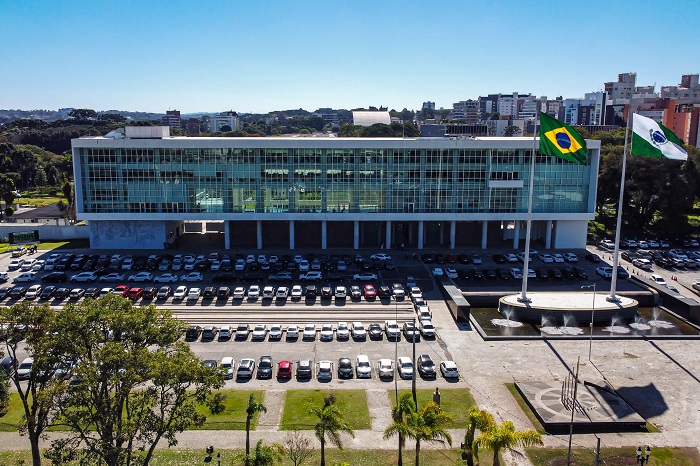 PARANÁ TEVE SUPERÁVIT ORÇAMENTÁRIO DE R$ 6,4 BILHÕES EM 2024