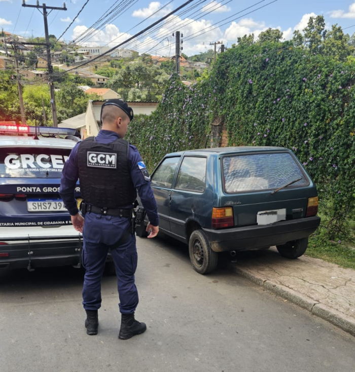 VEÍCULO FURTADO É RECUPERADO EM UVARANAS