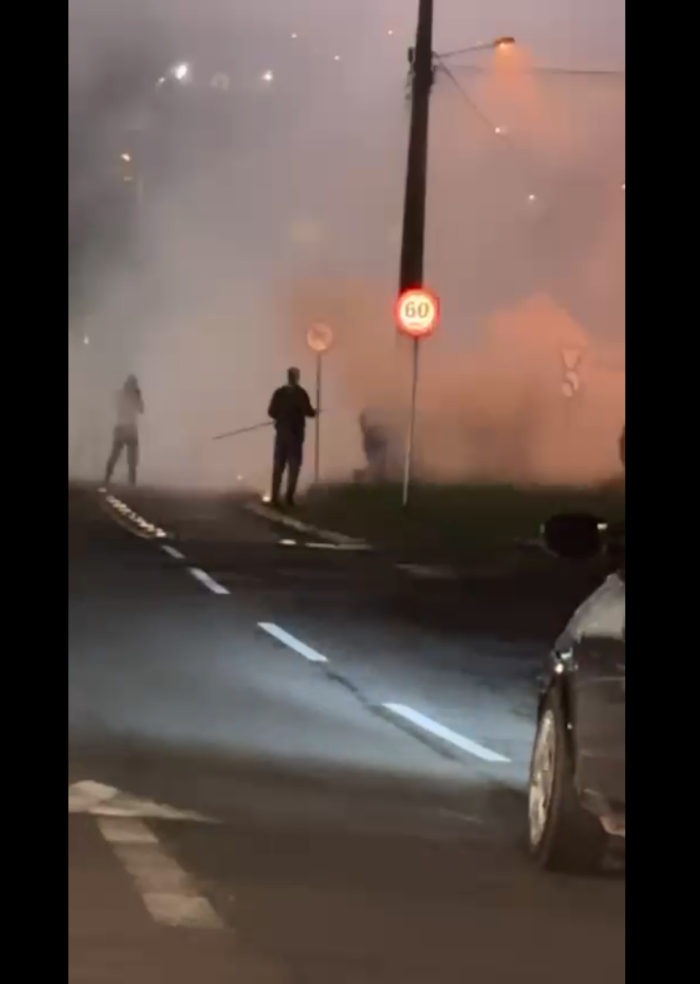 CONFRONTO ENTRE TORCIDAS ORGANIZADAS DE PALMEIRAS X CORINTHIAS EM PONTA GROSSA DEIXA FERIDOS E DANOS