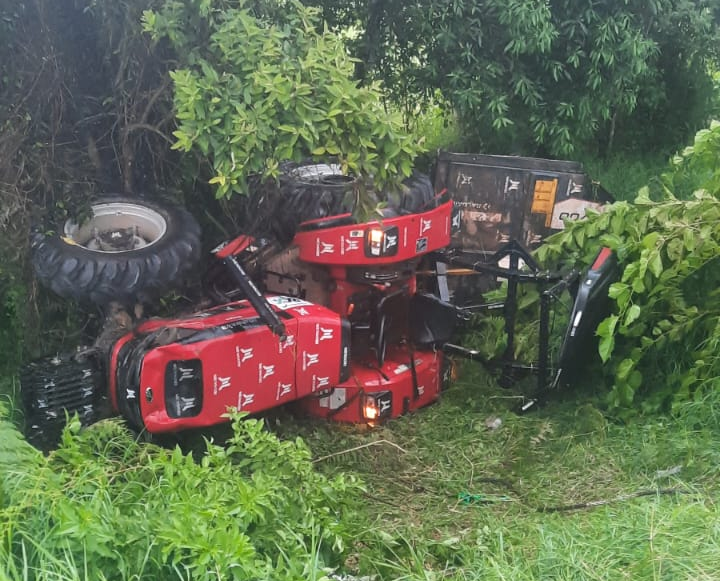 TRATOR CAPOTA E MATA CONDUTOR DURANTE MANUTENÇÃO NA PR-151