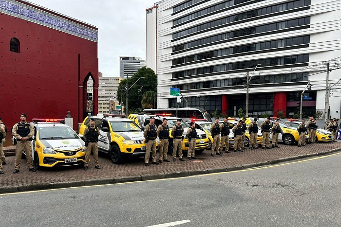 OPERAÇÃO DA POLÍCIA MILITAR GARANTE SEGURANÇA DOS ESTUDANTES NA VOLTA ÀS AULAS