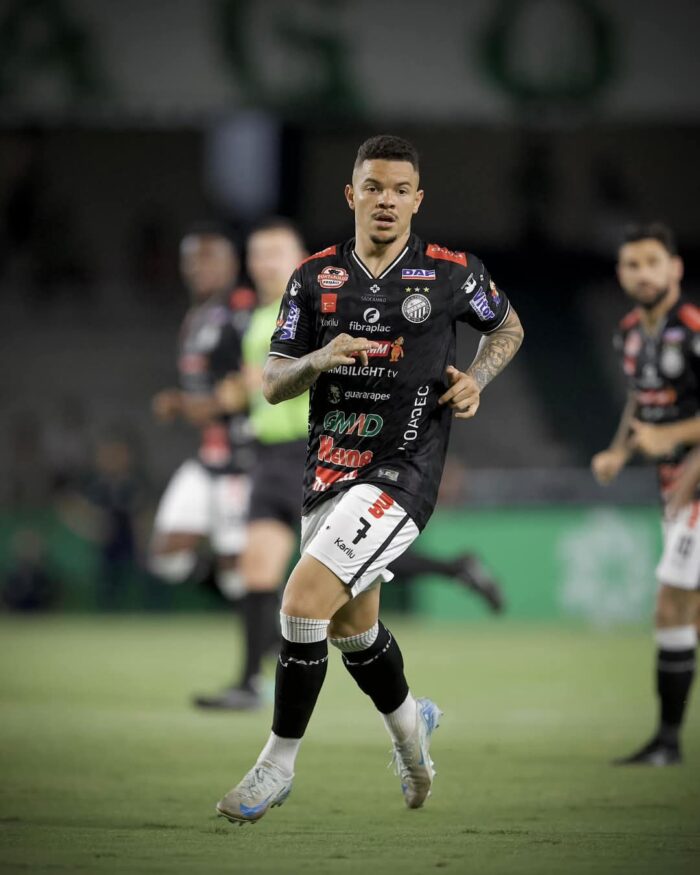 OPERÁRIO EMPATA COM O CORITIBA EM JOGO QUE MERECIA VENCER
