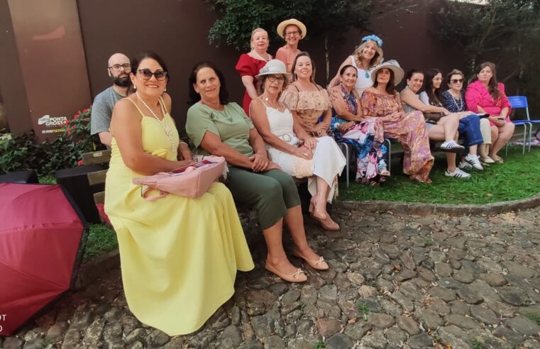 12ª AÇÃO POÉTICA HOMENAGEOU AS MULHERES NA VILA HILDA