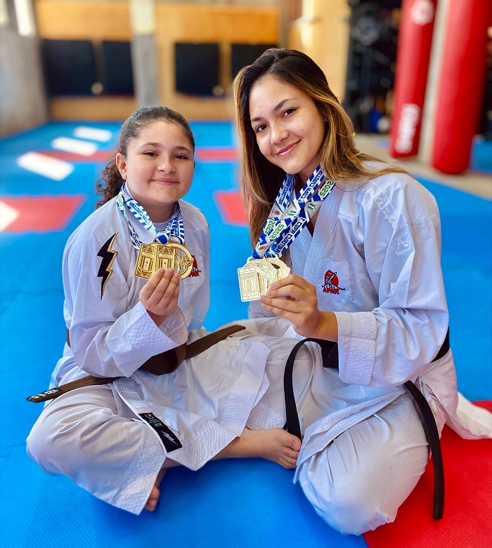 IRMÃS GARRET CONQUISTAM MEDALHAS DE OURO NO PARANAENSE DE KARATÊ