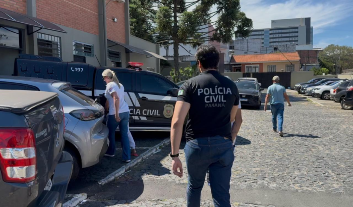 DUAS PESSOAS SUSPEITAS DE TENTATIVA DE HOMICÍDIO FACADAS NAS COSTAS E ROUBO SÃO PRESAS