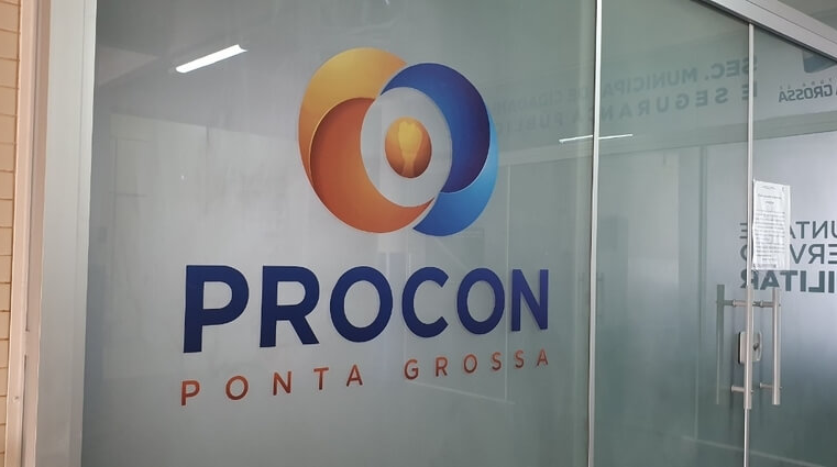 PROCON REALIZA AÇÃO NO CALÇADÃO NESTA QUARTA-FEIRA PARA ATENDER CONSUMIDORES