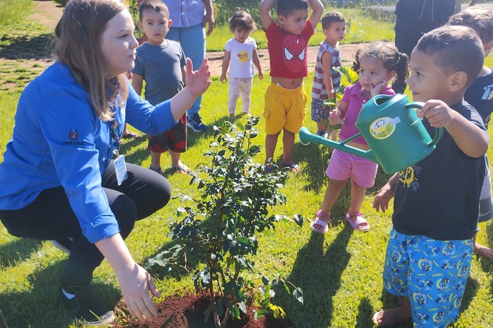 IAT COMEMORA O DIA DA ÁGUA COM A REGENERAÇÃO DE MATA CILIAR