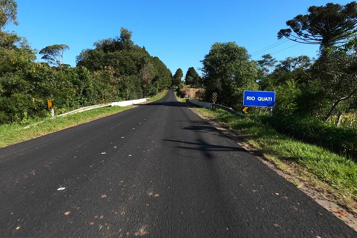 IMPLANTAÇÃO DE LOMBADAS PROVOCA DOIS DIAS DE ‘PARE-E-SIGA’ EM RODOVIAS DE IVAÍ