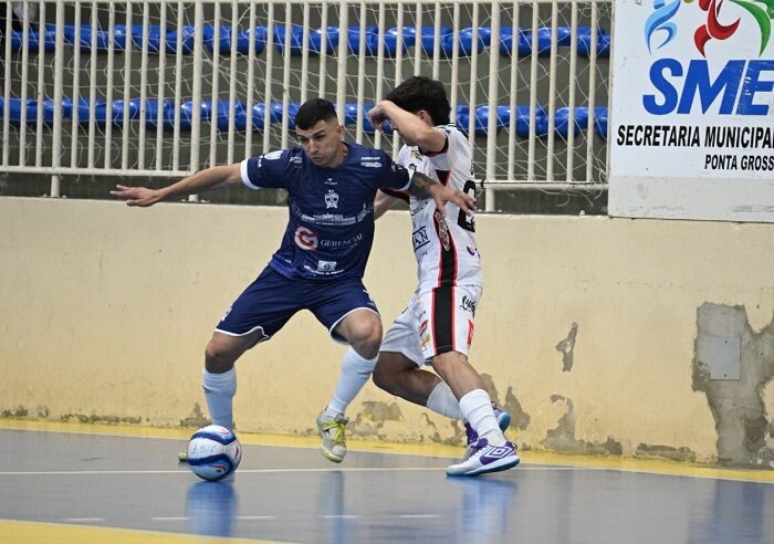 ACGF/GERENCIAL DEFENDE A LIDERANÇA DA SÉRIE BRONZE NESTE SÁBADO EM COLOMBO