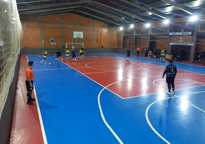 COPA PG DE FUTSAL REÚNE 128 EQUIPES NOS OITO MINI-GINÁSIOS DOS BAIRROS