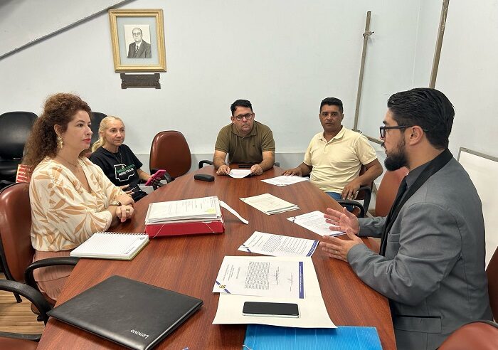 ‘CEI DO LIXO’ SABATINA SERVIDORES DA SECRETARIA DE MEIO AMBIENTE NA SEXTA-FEIRA