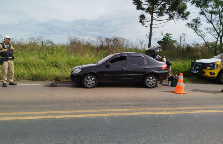 POLÍCIA MILITAR RECUPERA VEÍCULO ROUBADO EM ABORDAGEM PRECISA NA PR-151