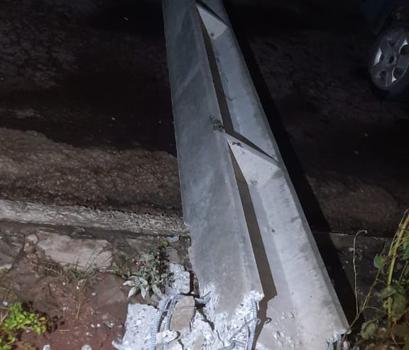 CONDUTOR É PRESO POR EMBRIAGUEZ AO VOLANTE APÓS COLIDIR COM POSTE 