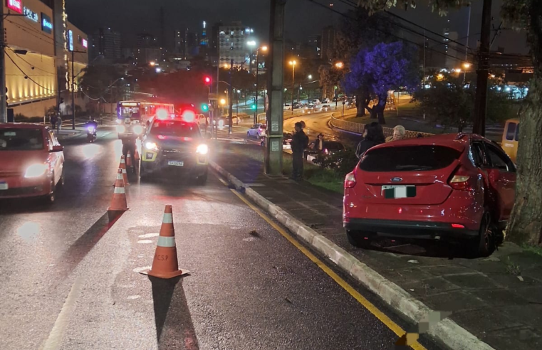 COLISÃO TIPO CHOQUE NA RUA CONSELHEIRO BARRADAS, PRÓXIMO AO SHOPPING PALLADIUM