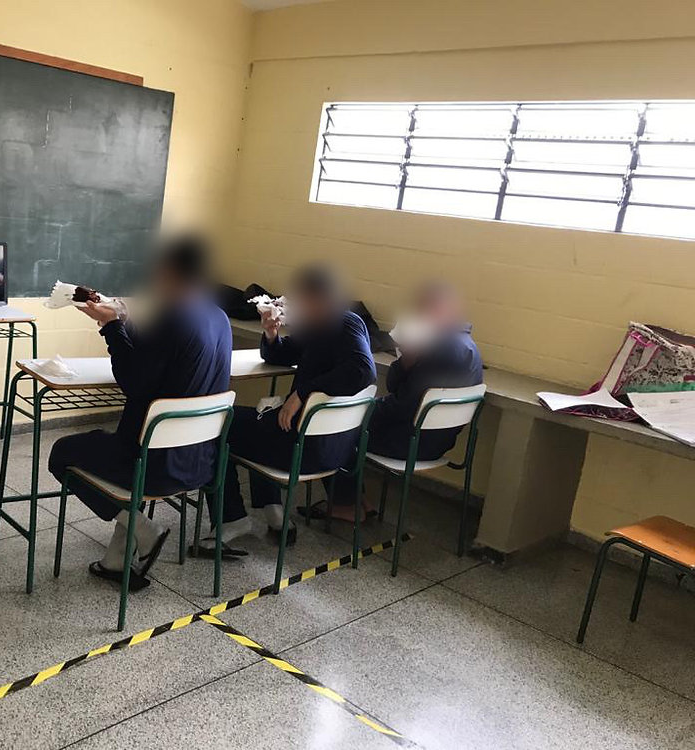 PC E PMPR APREENDEM ADOLESCENTE QUE INTENTAVA LEVAR ARMA DE FOGO À ESCOLA