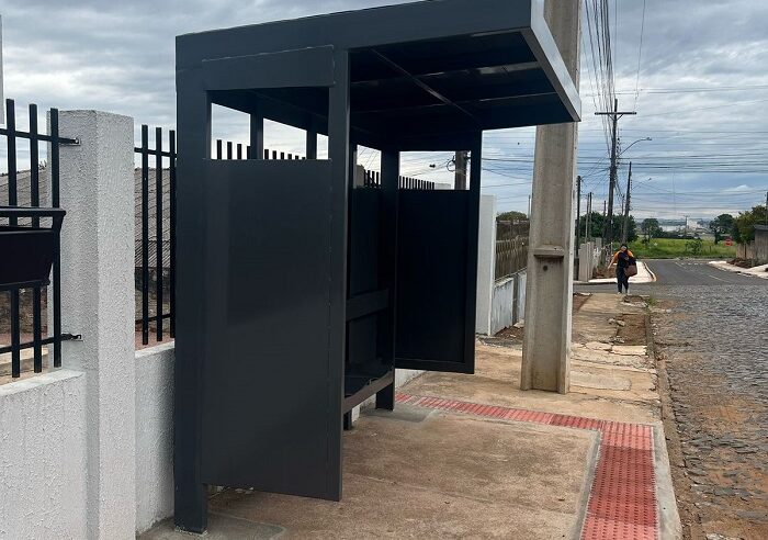 PREFEITURA INSTALA NOVOS PONTOS DE ÔNIBUS NOS BAIRROS DE PONTA GROSSA