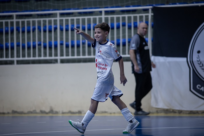 ACGF/CREATIVE GOLEIA O PG SOCCER E MANTÉM CAMPANHA 100% NO SUB-11