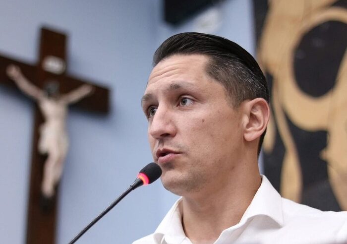 ACIPG JOVEM APRESENTA O ‘FEIRÃO DO IMPOSTO’ NA TRIBUNA LIVRE DA CÂMARA