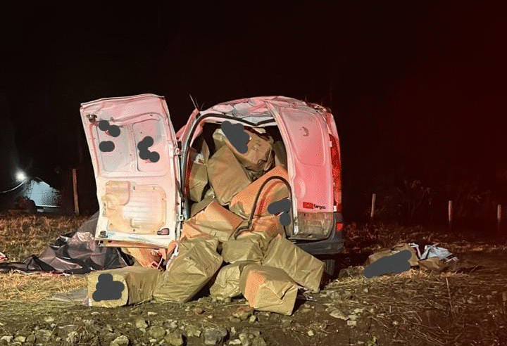 TRAGÉDIA NA PR-170: MULHER MORRE EM CAPOTAMENTO
