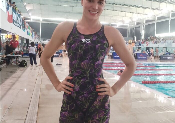 VERONICA BALSANO ESTABELECE RECORDE MUNDIAL NO BRASILEIRO DE NATAÇÃO MASTER