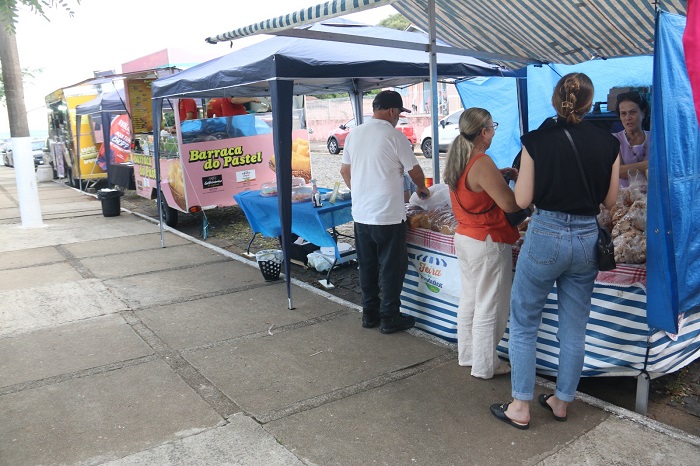 FEIRA GASTRONÔMICA DO JARDIM CARVALHO COMEMORA ANIVERSÁRIO NESTA SEXTA-FEIRA