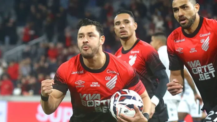 ATHLETICO GARANTE A ‘VIRADA’ SOBRE O REMO COM GOL NO ÚLTIMO MINUTO